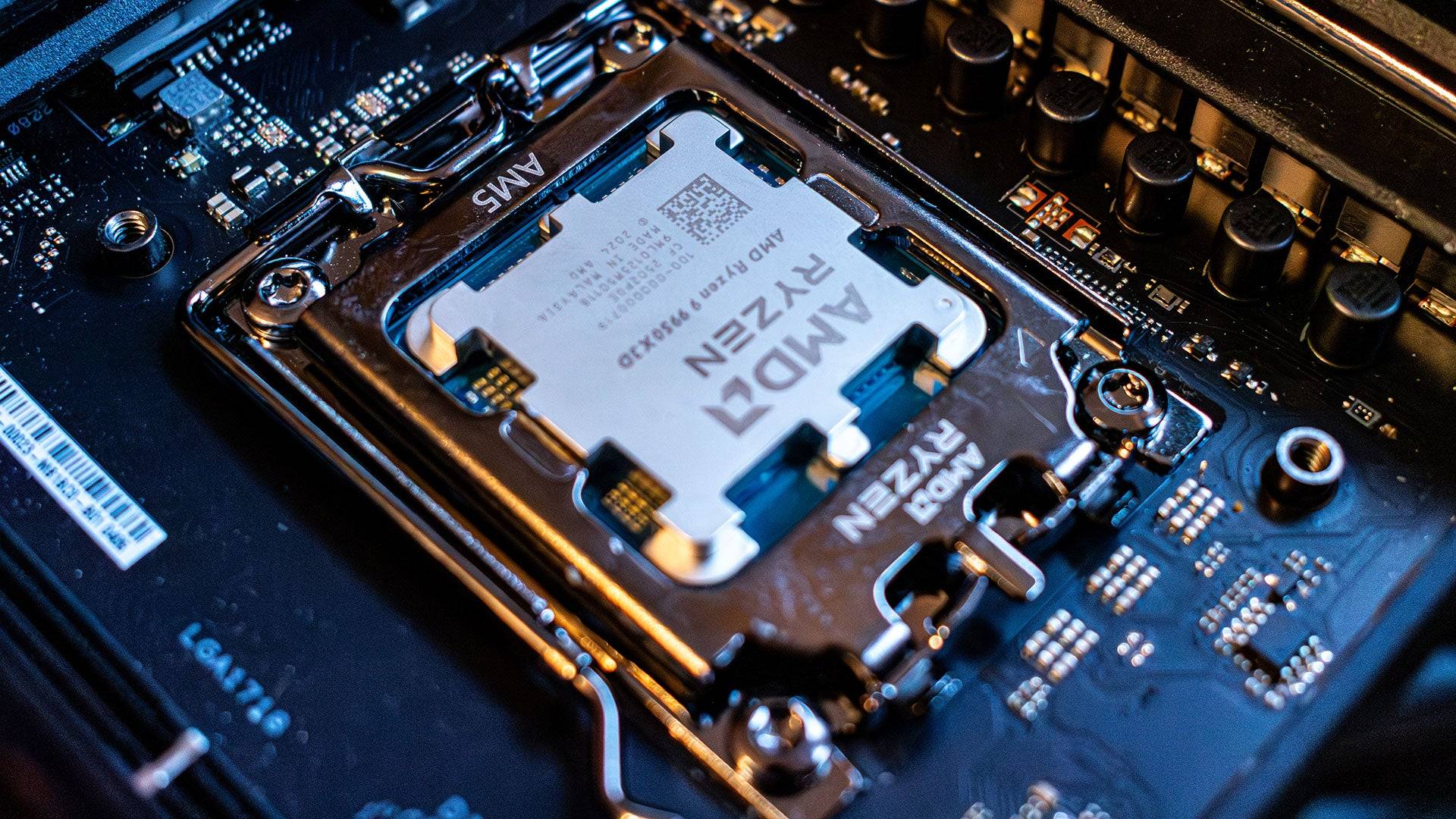AMD RYAZE 9 9950x3D Image 1